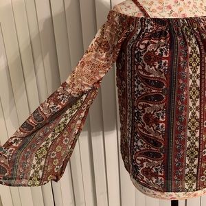 Cute Floral Bell Sleeve Festival Shirt S